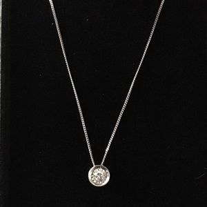 White gold solitaire necklace
